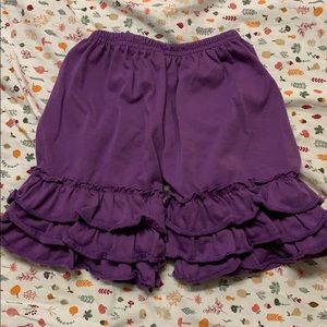 Ruffle shorts